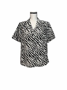 Classic Black & White Zebra Print Button-Front Shirt